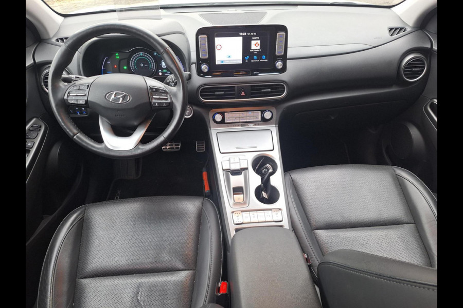 Hyundai Kona EV Premium 64 kWh | Leder | LED | Adaptive CC | Camera | (occasion)
