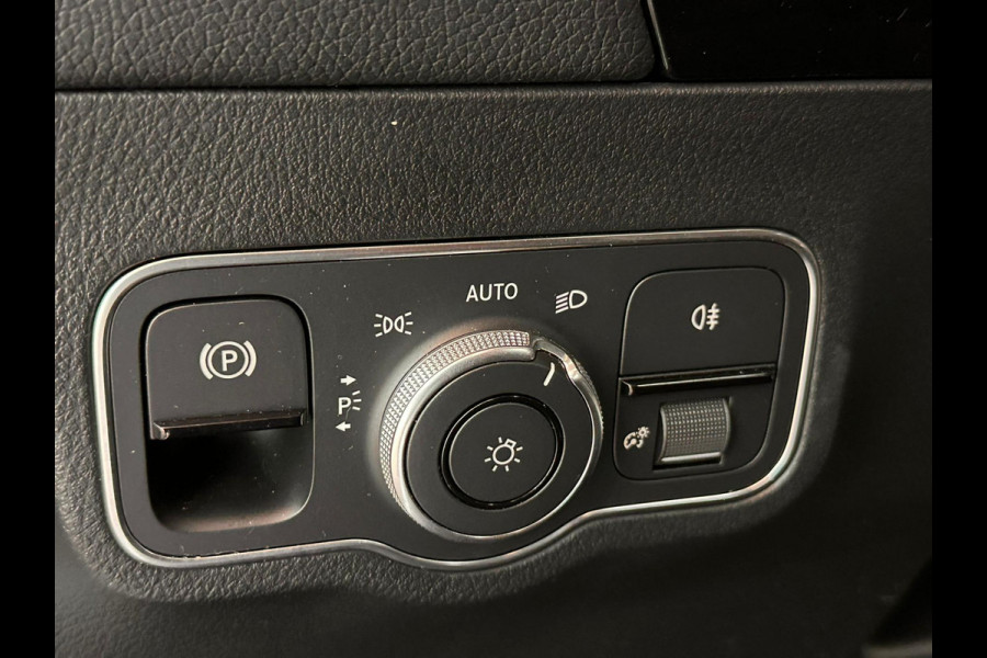 Mercedes-Benz B-Klasse 250 e Business Solution AMG Limited | Pano | AMG pack | Digt Dash | occasion