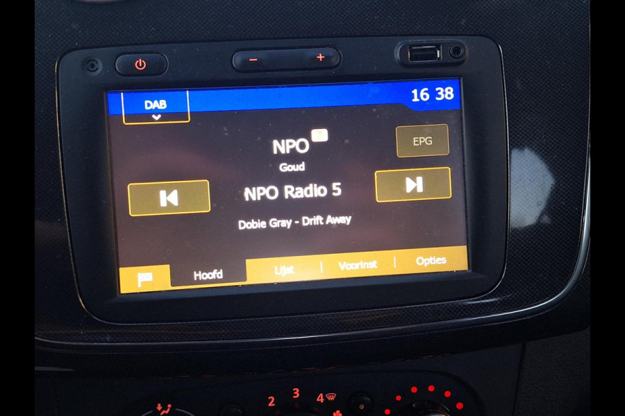 Dacia Sandero 0.9 TCe Laureate | Navi | Trekhaak 1.080kg | Airco | Cruise Control | NAP | occasion