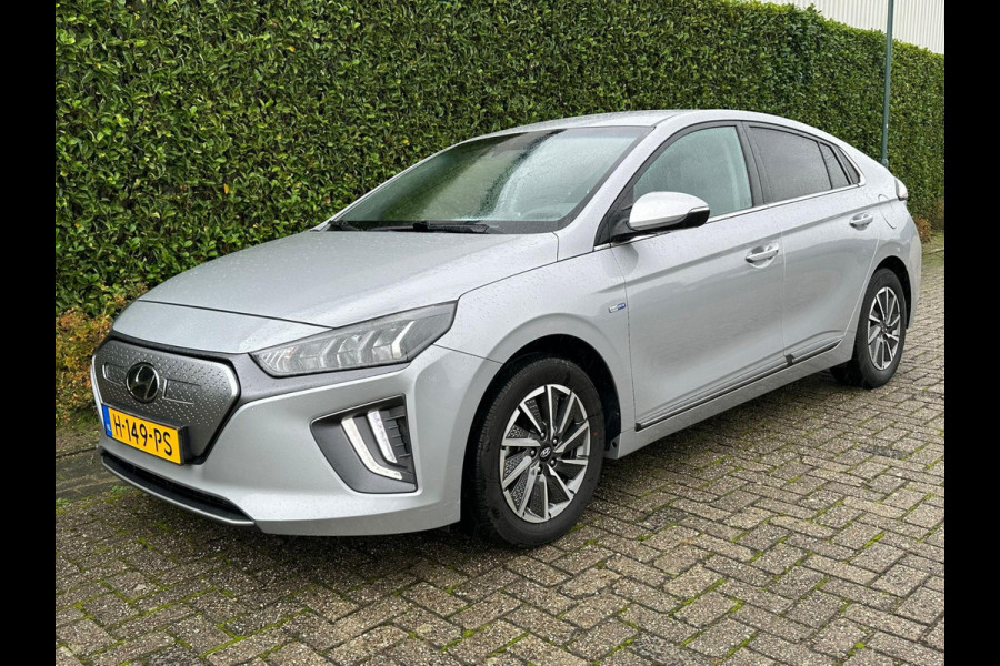Hyundai IONIQ Comfort EV 38 kWh | SOH: 94,4% | 311km WLTP | Climate | Adaptive CC | Full LED | Navi | occasion