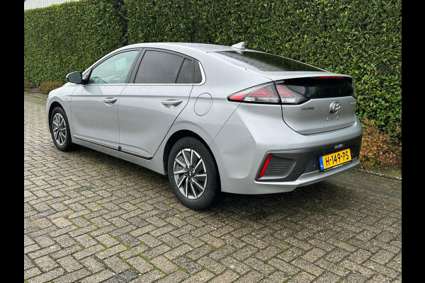 Hyundai IONIQ Comfort EV 38 kWh | SOH: 94,4% | 311km WLTP | Climate | Adaptive CC | Full LED | Navi | occasion