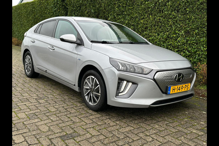 Hyundai IONIQ Comfort EV 38 kWh | SOH: 94,4% | 311km WLTP | Climate | Adaptive CC | Full LED | Navi | occasion