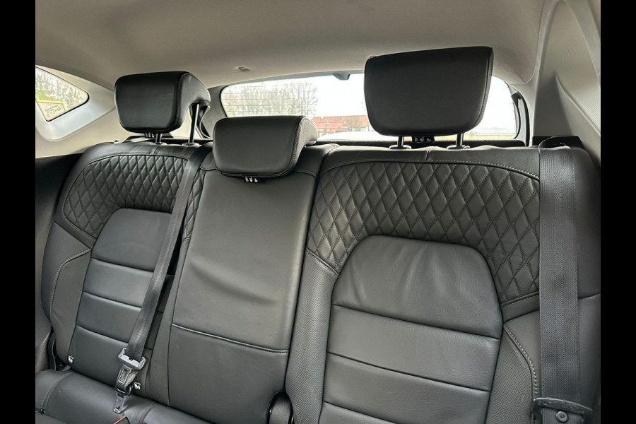 Renault Captur 1.6 E-Tech Plug-in Hybrid 160 Initiale Paris | PHEV | Leder | 360Cam | Two Tone | Climate | occasion