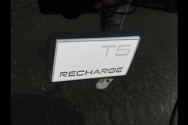 Volvo XC40 1.5 T5 Recharge Inscription | Leder | Trekhaak 1800kg | LED | Camera | (occasion)