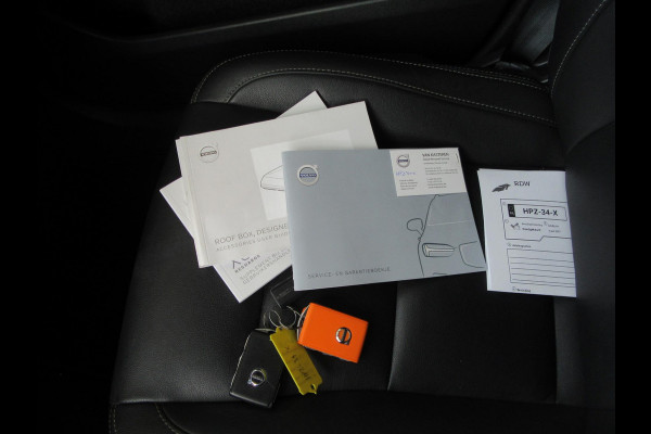 Volvo XC40 1.5 T5 Recharge Inscription | Leder | Trekhaak 1800kg | LED | Camera | (occasion)