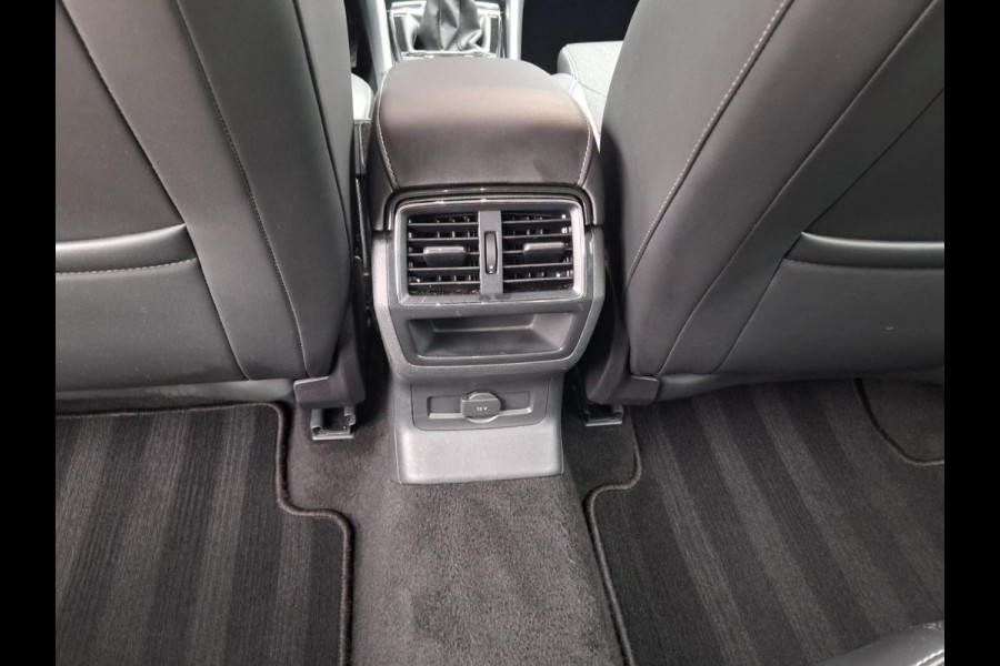 Škoda Kodiaq 1.5 TSI Business Edition 7p | Trekhaak 1.800kg! | LED | Camera | Android auto | Carplay | NAV | occasion