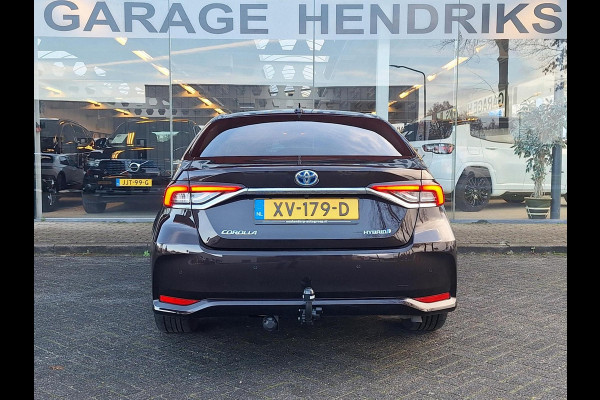 Toyota Corolla 1.8 Hybrid Executive Sedan | Trekhaak | Blindspot | Adaptive CC | Leder-Stof | Occasion