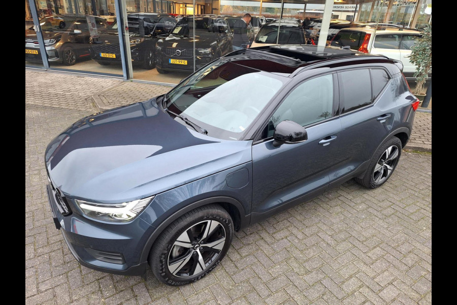 Volvo XC40 1.5 T5 Recharge R-Design | Pano | Two Tone | Trekhaak elektr | Alcantara R | occasion
