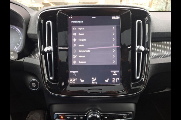 Volvo XC40 1.5 T5 Recharge R-Design | Pano | Two Tone | Trekhaak elektr | Alcantara R | occasion