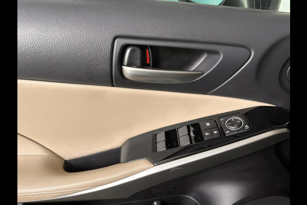 Lexus IS 300h Luxury Line | Leder beige | Camera | DAB+ | LED | occasion