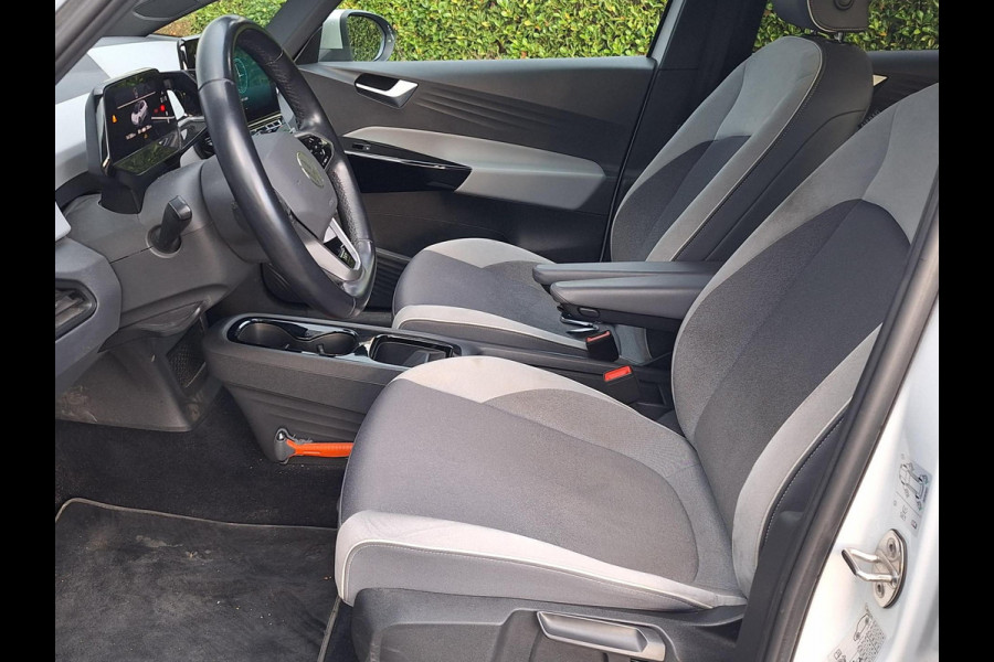 Volkswagen ID.3 First Plus 58 kWh | Carplay | Climate | Cruise Ctrl | occasion