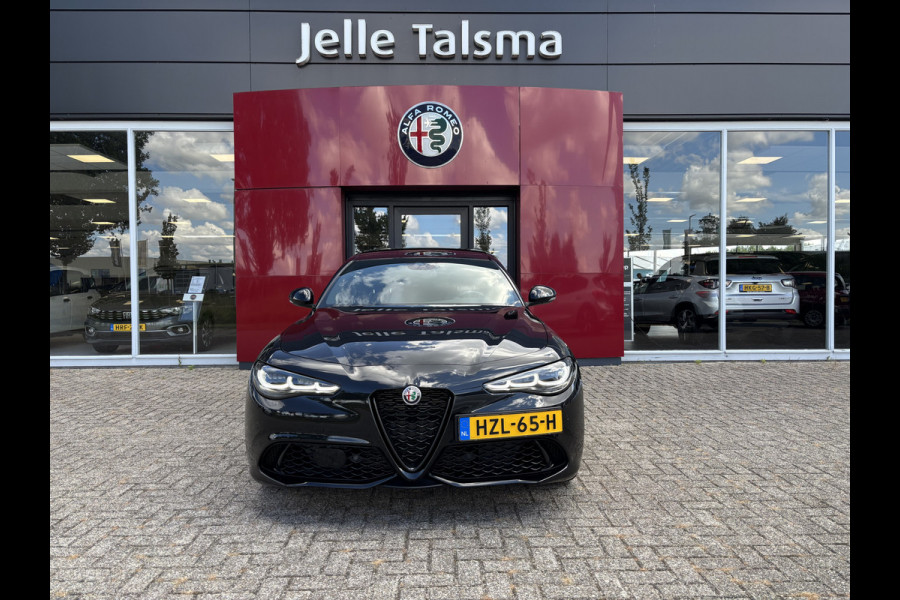 Alfa Romeo Giulia 2.0T 280 AWD Veloce | 19" Velgen | Panoramadak | Adas 2 | Carplay en Android Let op auto niet altijd aanwezig