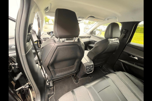 Peugeot 3008 1.6 HYbrid Allure 225pk Automaat | Navi | LED | Camera | (occasion)