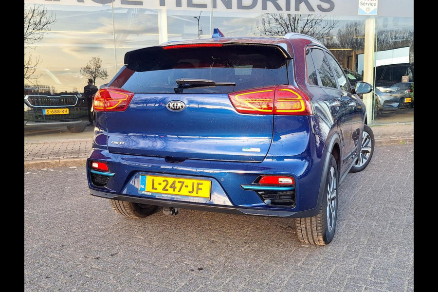 Kia e-Niro DynamicPlusLine 64 kWh | SOH: 93,9% | Trekhaak | Schuifdak | LED | Navi | Adaptive CC | occasion