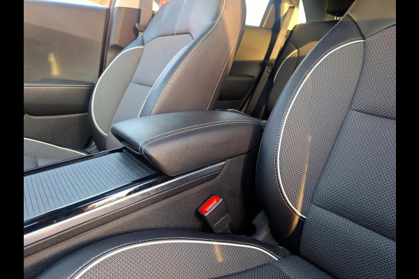 Kia e-Niro DynamicPlusLine 64 kWh | SOH: 93,9% | Trekhaak | Schuifdak | LED | Navi | Adaptive CC | occasion