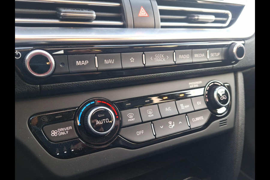 Kia e-Niro DynamicPlusLine 64 kWh | SOH: 93,9% | Trekhaak | Schuifdak | LED | Navi | Adaptive CC | occasion
