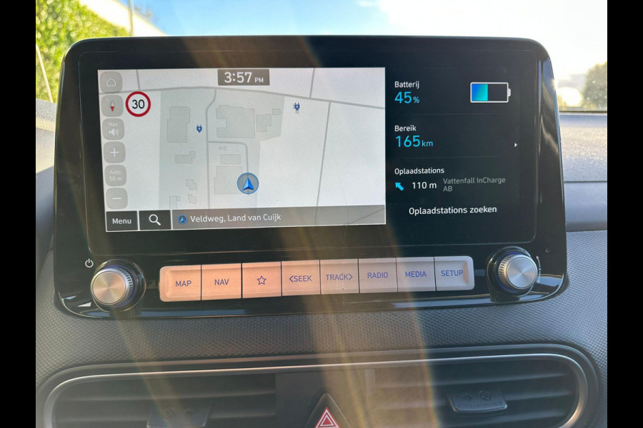 Hyundai Kona EV Fashion 64 kWh | SOH: 94,0% | 3 Fase | Climate | Adaptive CC | Navi | occasion