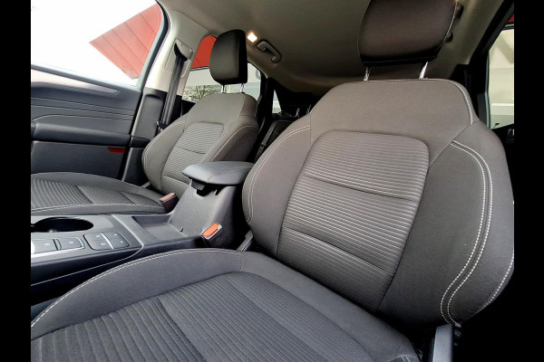 Ford Kuga 2.5 PHEV Titanium | Winterpack | Adaptive CC | Blindspot | Climate | Navi | occasion