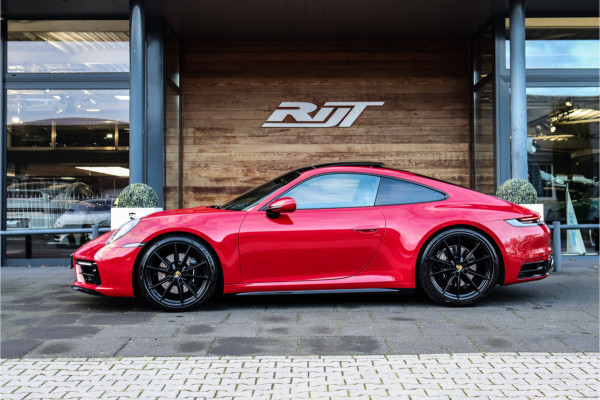 Porsche 911 992 3.0 Carrera 4 S **Pan.dak/Excl.Manufactor/LIFT/Burmester/Night/4WS**