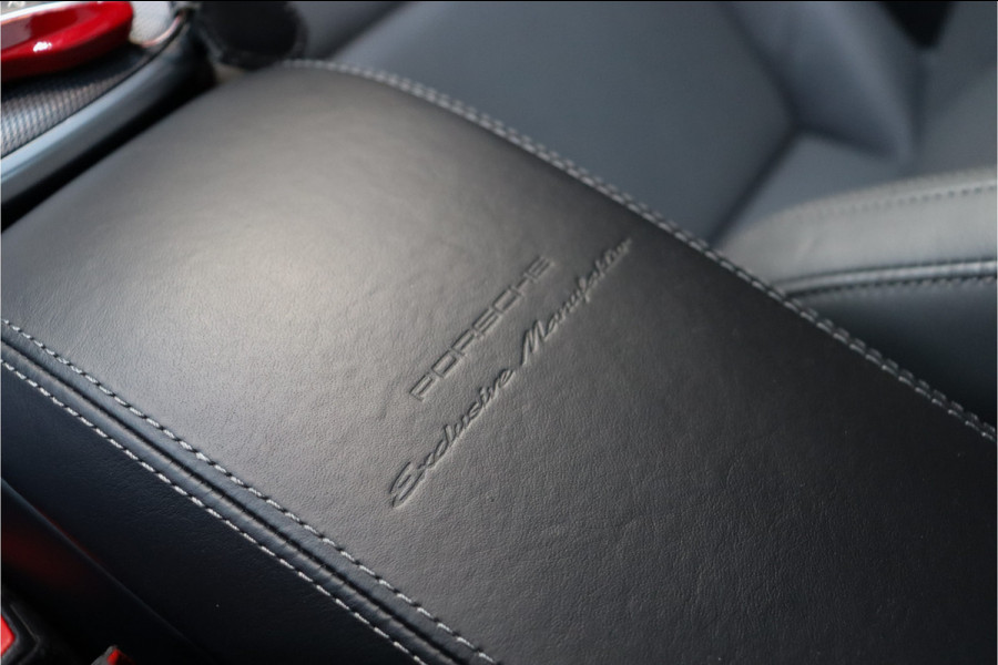 Porsche 911 992 3.0 Carrera 4 S **Pan.dak/Excl.Manufactor/LIFT/Burmester/Night/4WS**