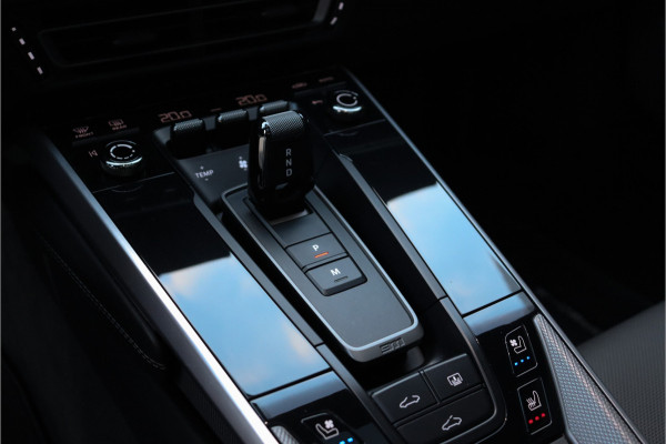 Porsche 911 992 3.0 Carrera 4 S **Pan.dak/Excl.Manufactor/LIFT/Burmester/Night/4WS**