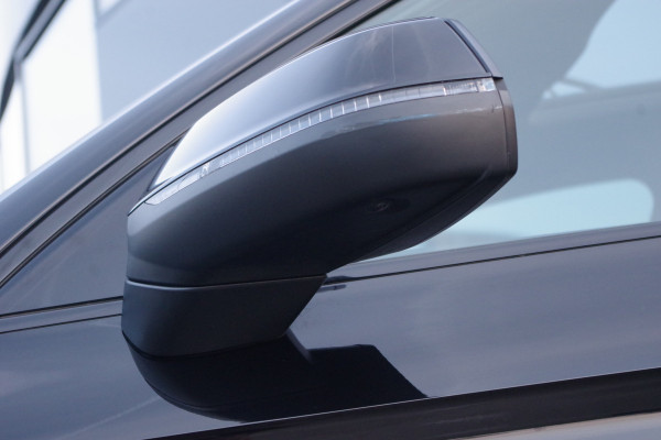 Audi Q5 55 TFSI e 367 PK S-Line Edition Competition PHEV, Trekhaak, Luchtvering, Panoramadak