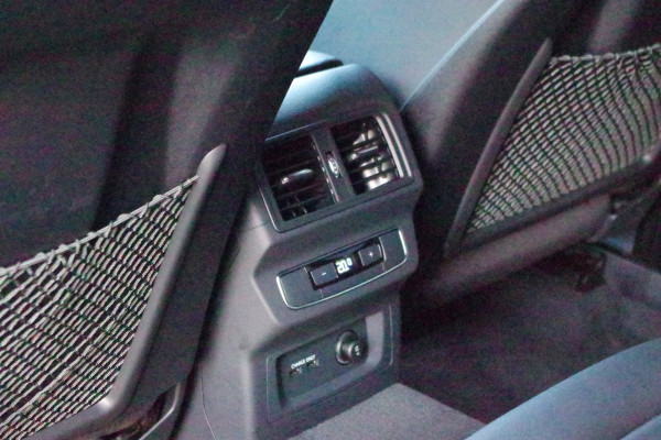 Audi Q5 55 TFSI e 367 PK S-Line Edition Competition PHEV, Trekhaak, Luchtvering, Panoramadak