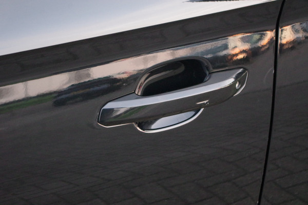 Audi Q5 55 TFSI e 367 PK S-Line Edition Competition PHEV, Trekhaak, Luchtvering, Panoramadak