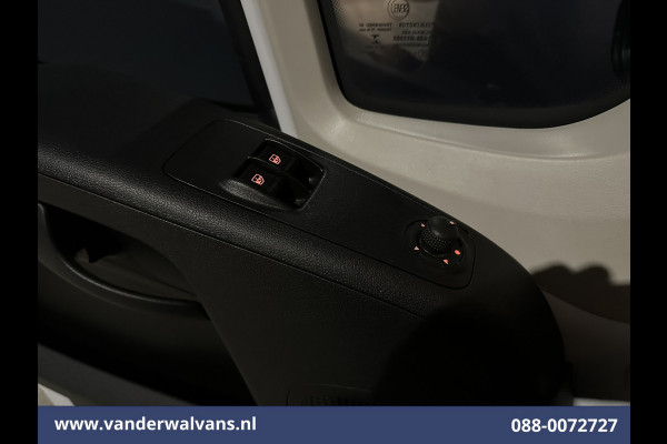 Opel Movano 2.2D 141pk Bakwagen Laadklep Euro6 Airco | Camera | Cruisecontrol | 1046kg Laadvermogen Bijrijdersbank