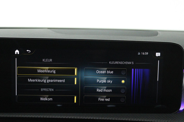 Mercedes-Benz A-Klasse 250 e Business Solution AMG Limited (PANORAMADAK, SFEERVERLICHTING, STOELVERWARMING, ACHTERUITRIJCAMERA)