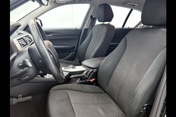 BMW 1-serie 118i Corporate Lease Executive (NL-auto, Goed OnderH, Navi, Climate Con, Parkeersensoren, Cruise Con, Etc)