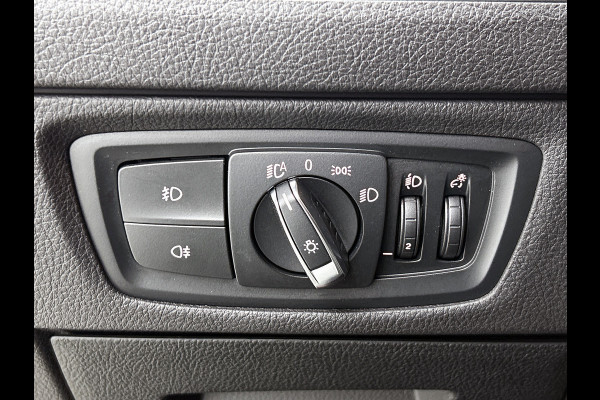 BMW 1-serie 118i Corporate Lease Executive (NL-auto, Goed OnderH, Navi, Climate Con, Parkeersensoren, Cruise Con, Etc)