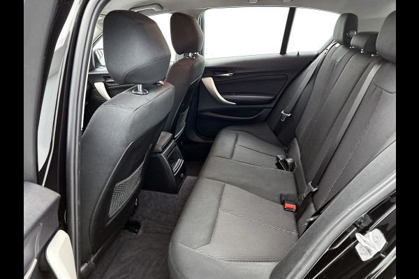 BMW 1-serie 118i Corporate Lease Executive (NL-auto, Goed OnderH, Navi, Climate Con, Parkeersensoren, Cruise Con, Etc)