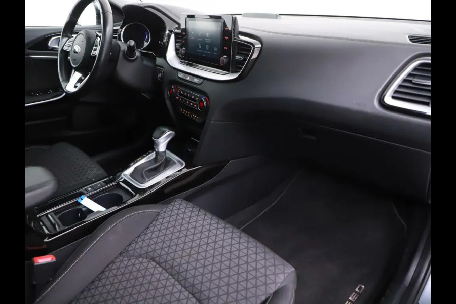 Kia Ceed Sportswagon 1.6 GDI PHEV DynamicPlusLine Pano ACC Camera