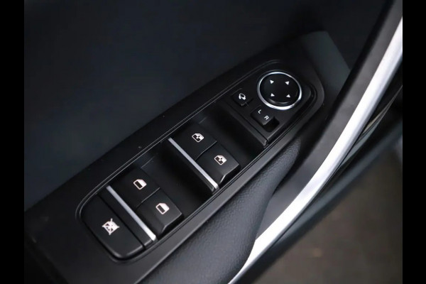 Kia Ceed Sportswagon 1.6 GDI PHEV DynamicPlusLine Pano ACC Camera