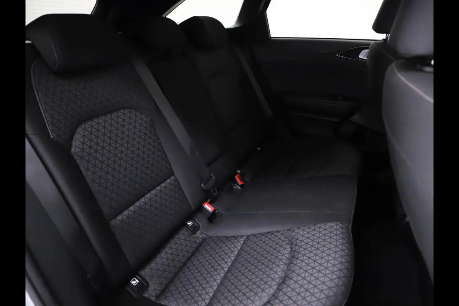 Kia Ceed Sportswagon 1.6 GDI PHEV DynamicPlusLine Pano ACC Camera