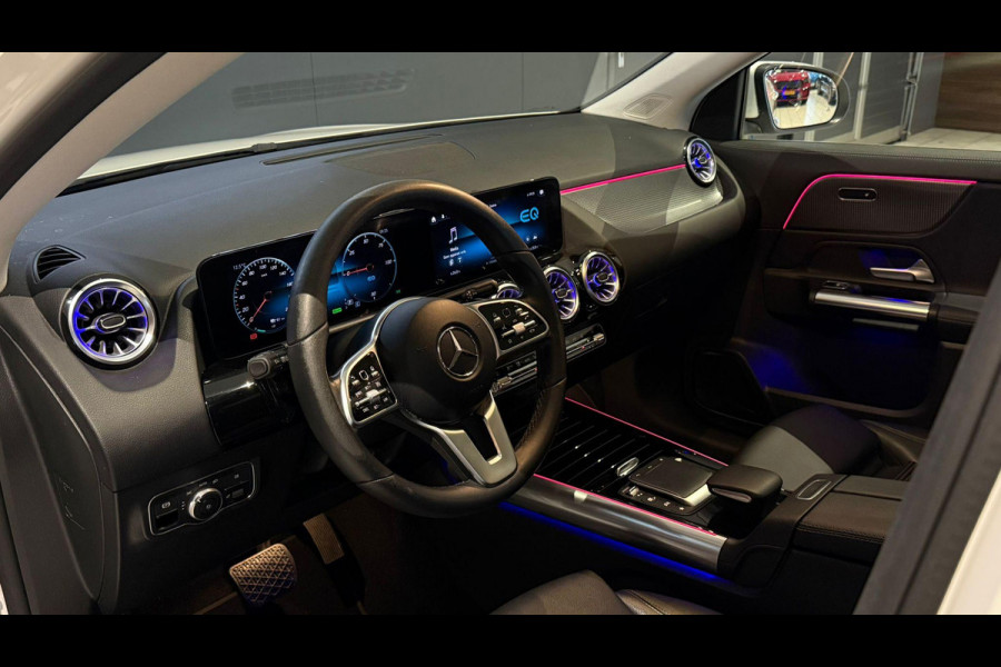 Mercedes-Benz EQA 250 Electric Art 67 kWh + PANO / CAMERA / DODEHOEK / SFEERVERLICHTING