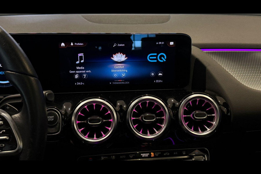 Mercedes-Benz EQA 250 Electric Art 67 kWh + PANO / CAMERA / DODEHOEK / SFEERVERLICHTING