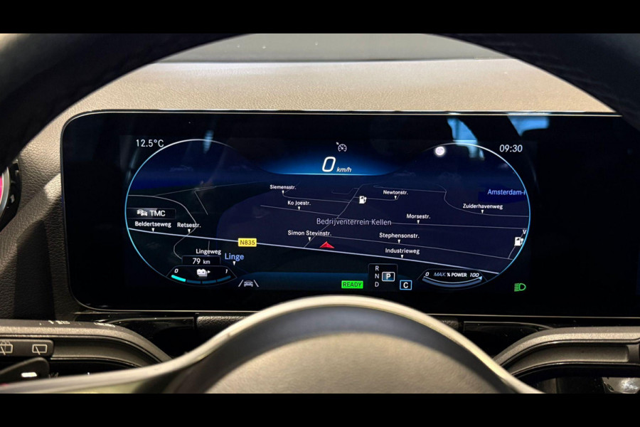 Mercedes-Benz EQA 250 Electric Art 67 kWh + PANO / CAMERA / DODEHOEK / SFEERVERLICHTING