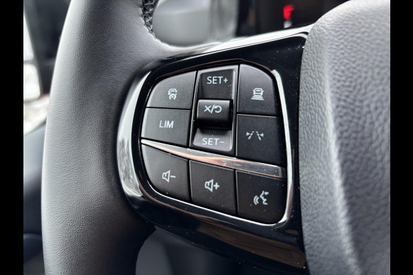 Ford Tourneo Custom 340 L1H1 Active 65 kWh | SCI | 218pk | Driver Assistance Pack | Verwarmde Voorstoelen | 8 persoons | Uniek in Nederland!