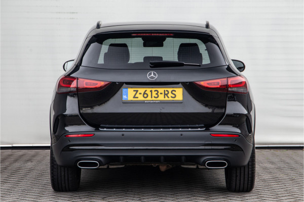 Mercedes-Benz GLA 180 AMG Nightpack, Widescreen, Distronic, Sfeerverlichting 2023