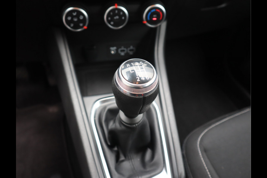 Renault Captur 1.3 TCe 140 Business Zen