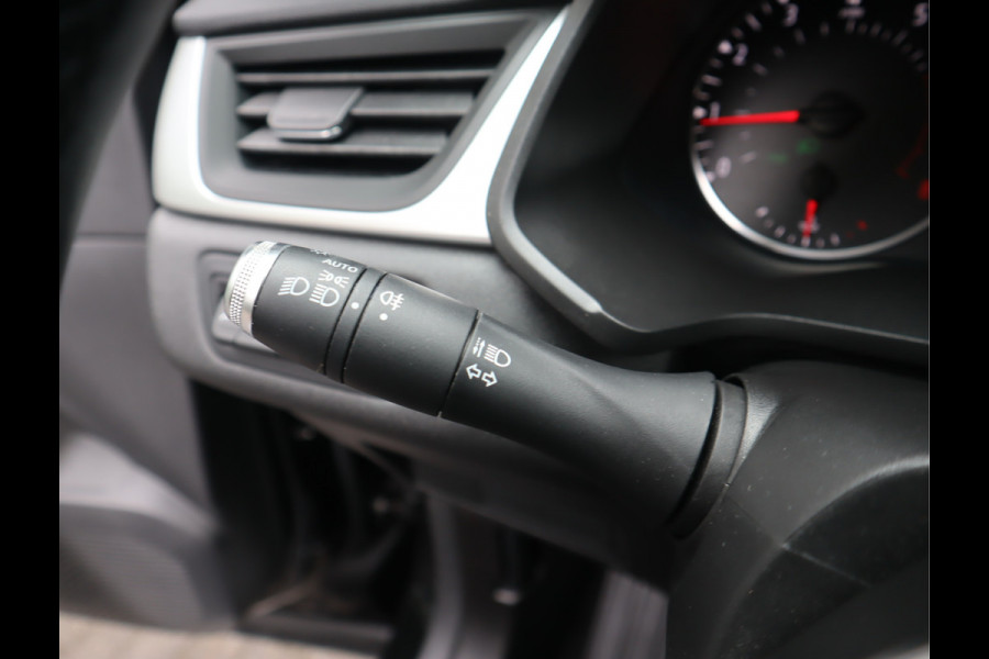 Renault Captur 1.3 TCe 140 Business Zen