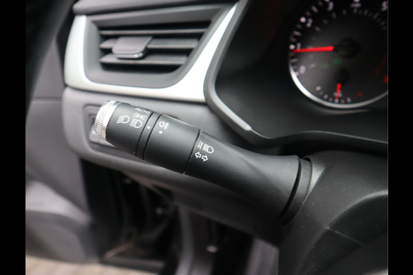 Renault Captur 1.3 TCe 140 Business Zen