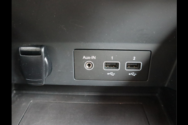 Renault Captur 1.3 TCe 140 Business Zen