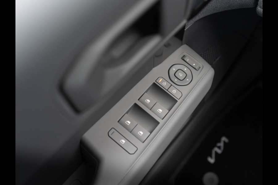 Kia EV3 Plus Advanced 81.4 kWh | Op voorraad | Schuifkanteldak | Stoel en stuurverwarming |