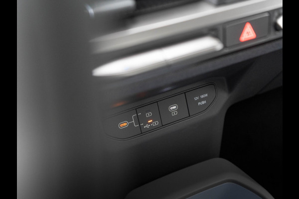 Kia EV3 Plus Advanced 81.4 kWh | Op voorraad | Schuifkanteldak | Stoel en stuurverwarming |