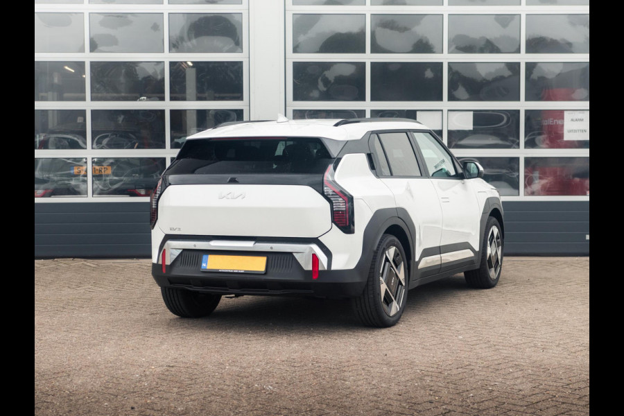 Kia EV3 Plus Advanced 58.3 kWh | Binnenkort beschikbaar | Schuifkanteldak | Stoel en stuurverwarming |