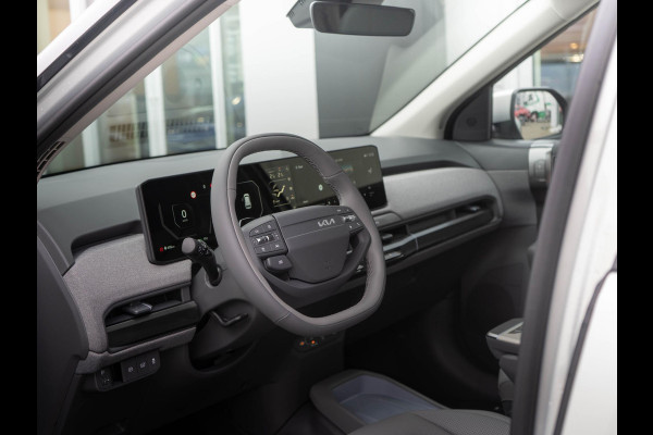 Kia EV3 Plus Advanced 58.3 kWh | Binnenkort beschikbaar | Schuifkanteldak | Stoel en stuurverwarming |