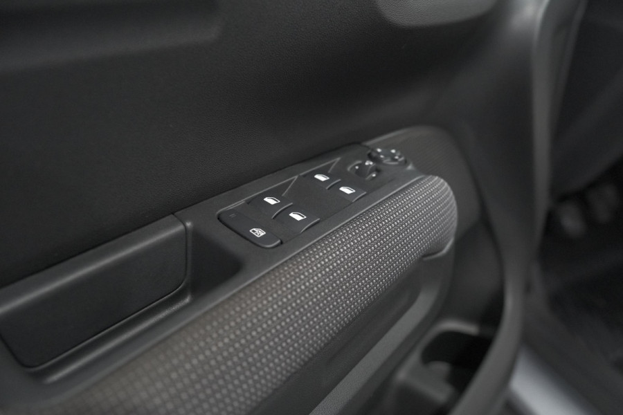 Citroën C3 Aircross PureTech 110 Feel | Parkeersensoren | Navigatie | Climate Control | Apple Carplay